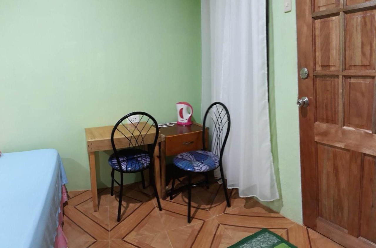 Susing Seaside Guesthouse モアルボアル エクステリア 写真
