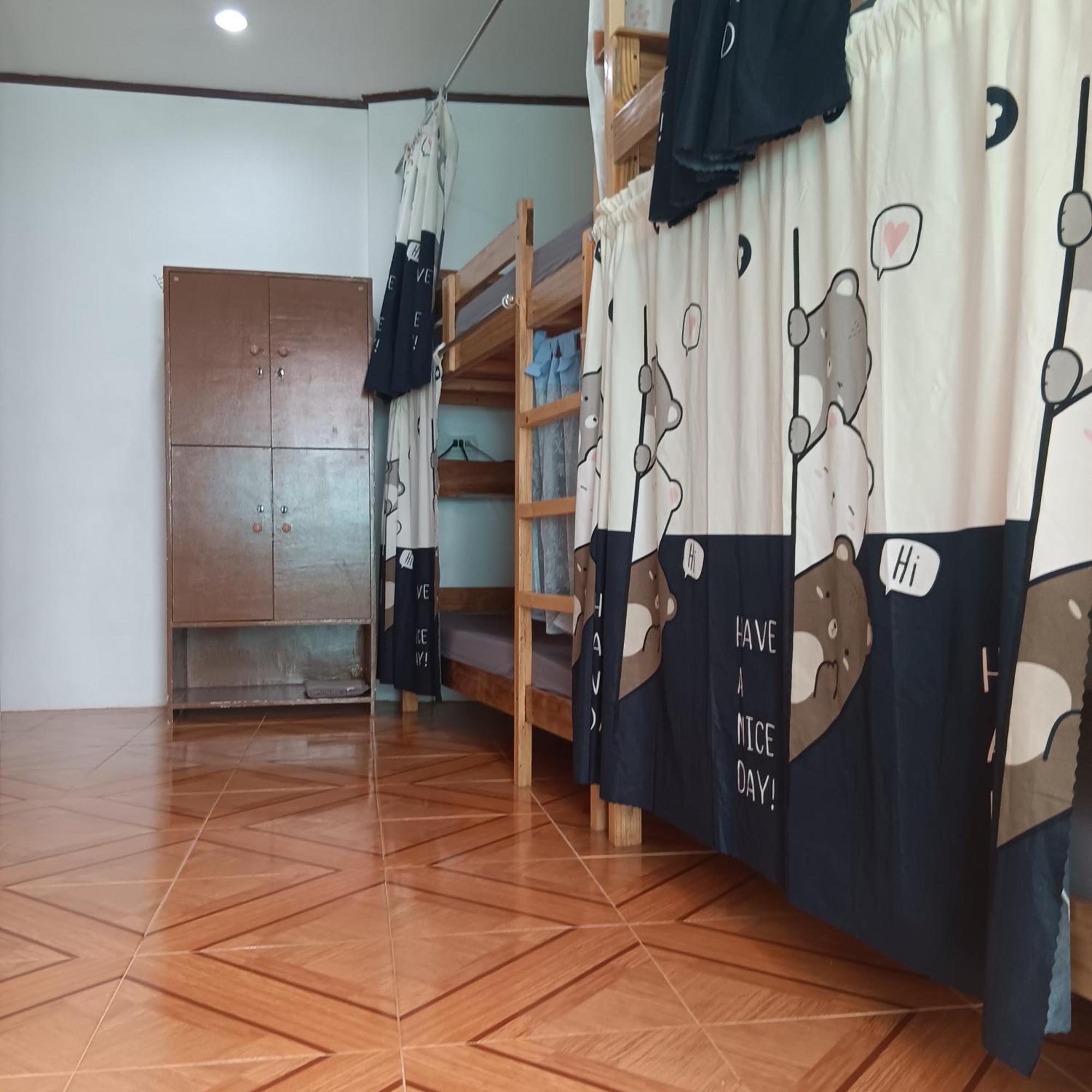 Susing Seaside Guesthouse モアルボアル エクステリア 写真