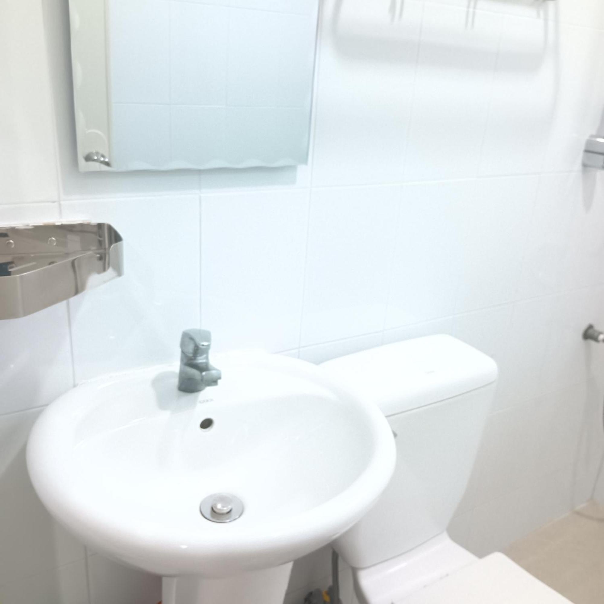 Susing Seaside Guesthouse モアルボアル エクステリア 写真