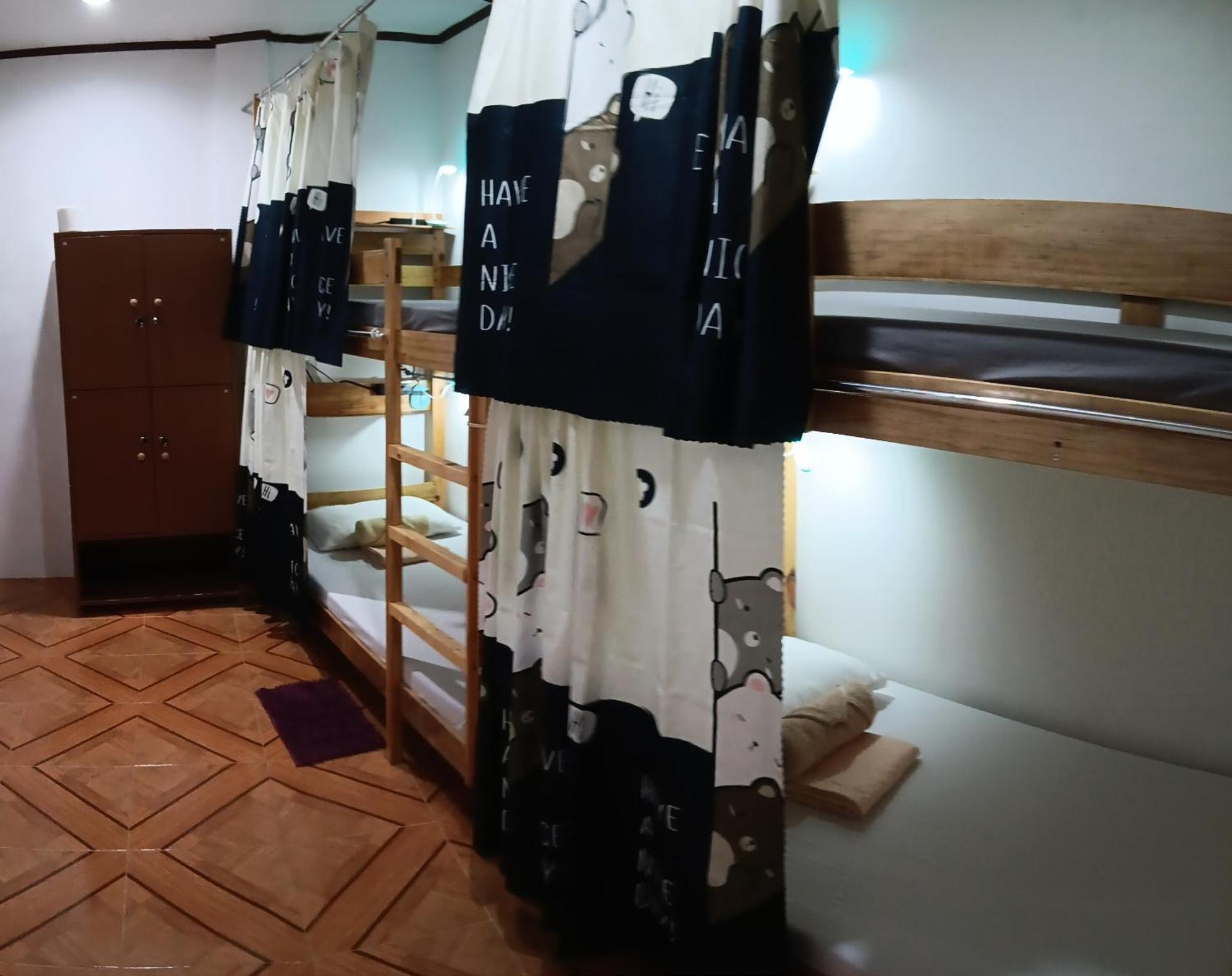 Susing Seaside Guesthouse モアルボアル エクステリア 写真